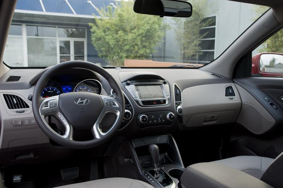  Hyundai Tucson ix 2010 года  (фото 15 из 22)